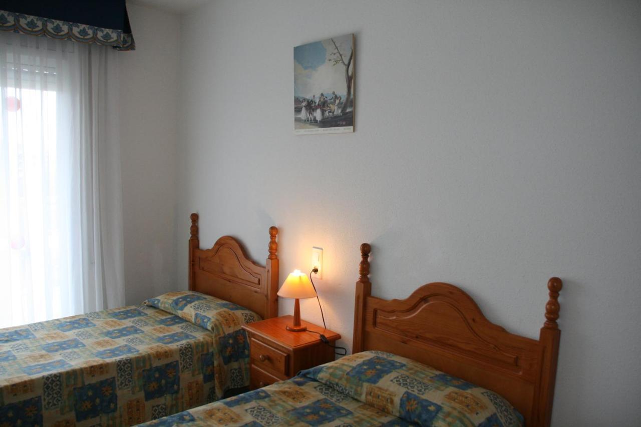 Residencial Ventura Park / Royal / Jerez Apartment Salou Bagian luar foto