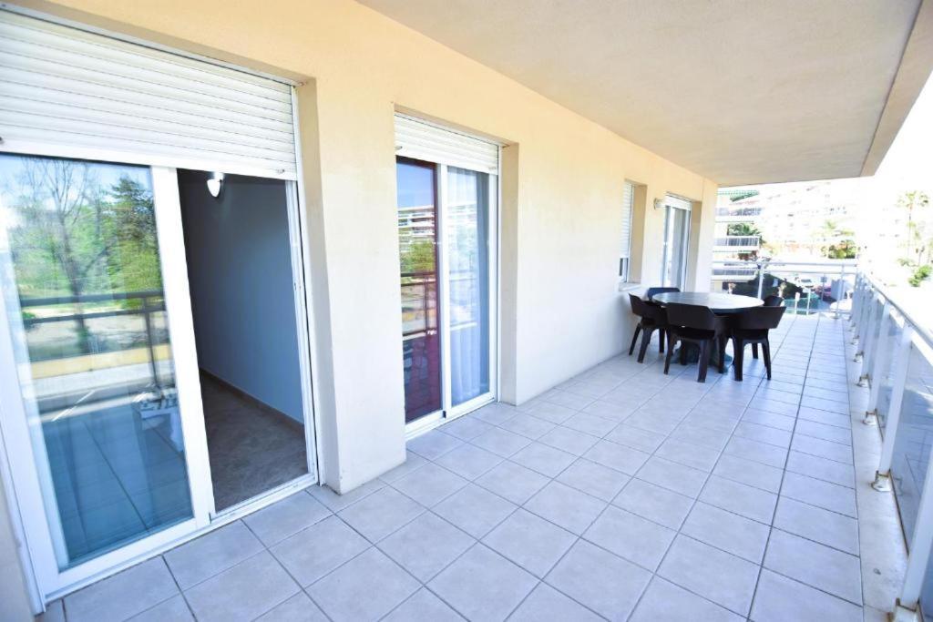 Residencial Ventura Park / Royal / Jerez Apartment Salou Bagian luar foto